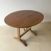 French Walnut Table à Vigneron