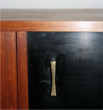 French Modernist sideboard in the style of Alain Richard