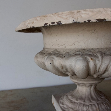 French, Iron Urn 