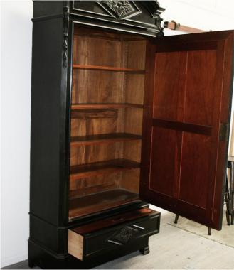 Napoleon III Ebonised Bonnetière