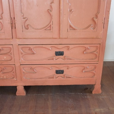 Monumental, Spanish, Housekeeper's Cupboard