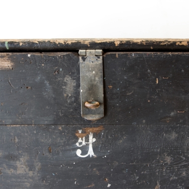 Black Baltic Pine Box
