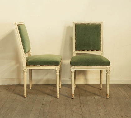 Set Of 8 French Louis 16 Style Dining Chairs