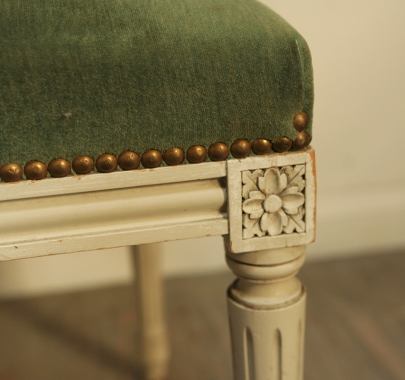 Set Of 8 French Louis 16 Style Dining Chairs
