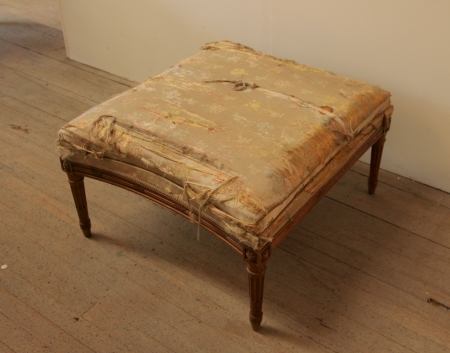 Louis 16 Style Upholstered Ottoman