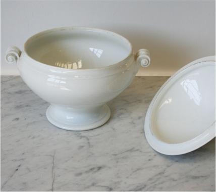 French 19th Century White Ceramic Tureen