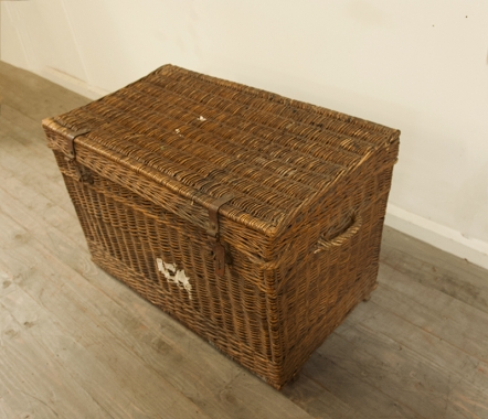 Decorative Vintage Wicker Trunk