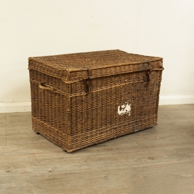 Decorative Vintage Wicker Trunk